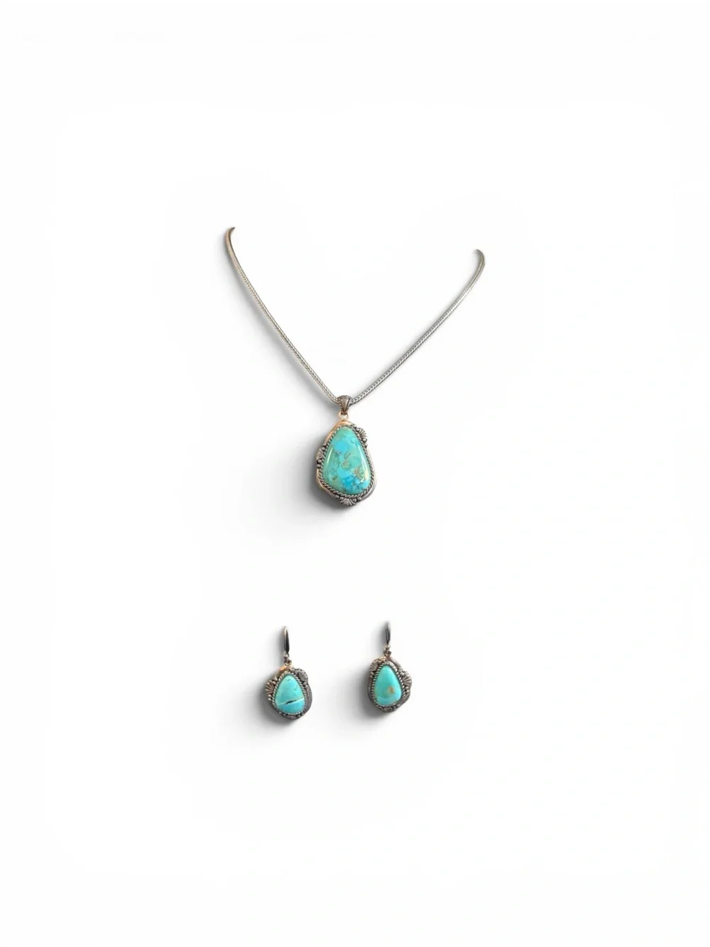 Stauer Turquoise Pendant Necklace and Earrings Set